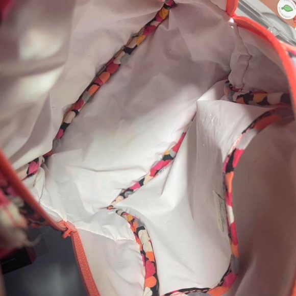 Vera Bradley Pink and Orange Patterned Lunchbox and Wristlet set - Picture 5 of 7